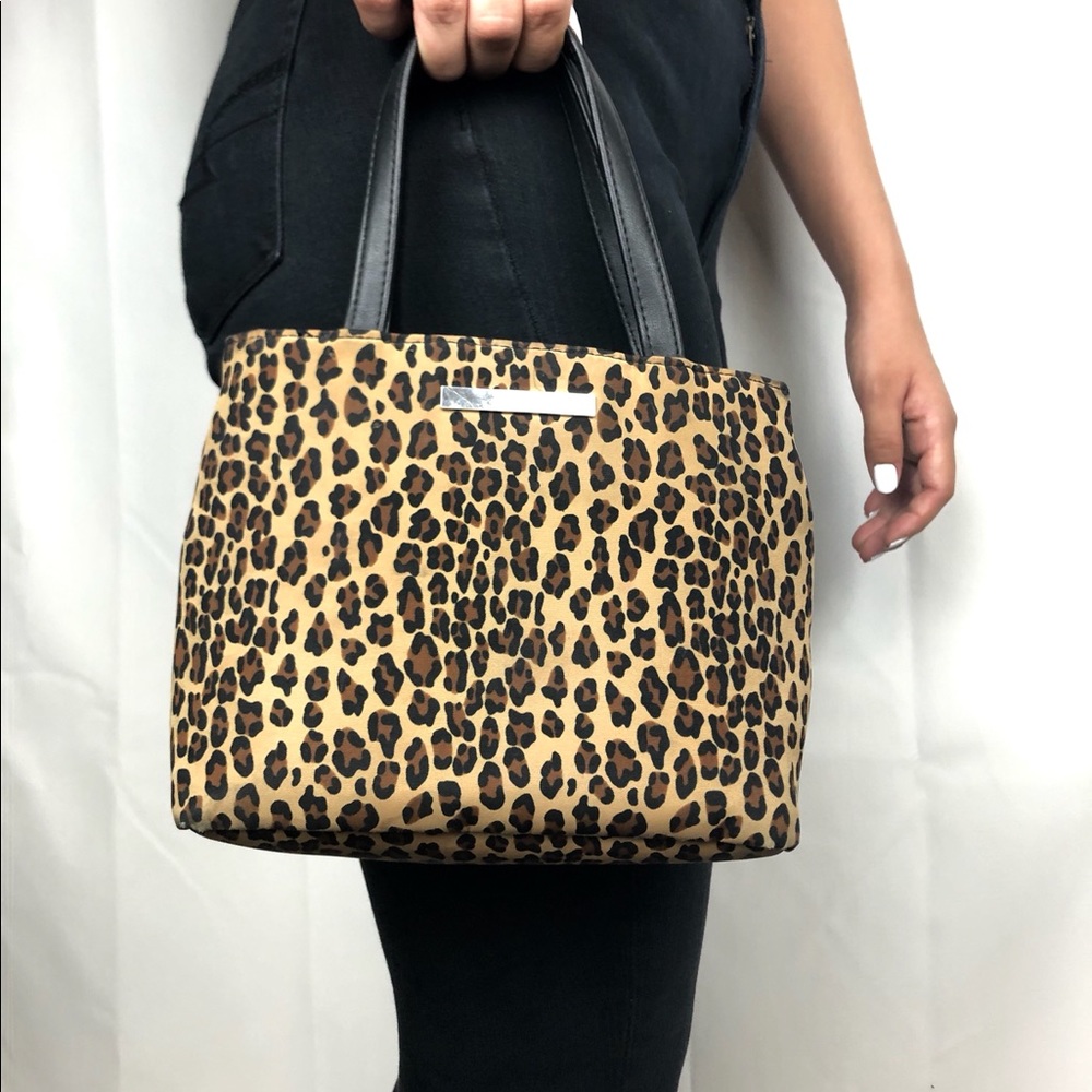 Trendy cheetah mini bag